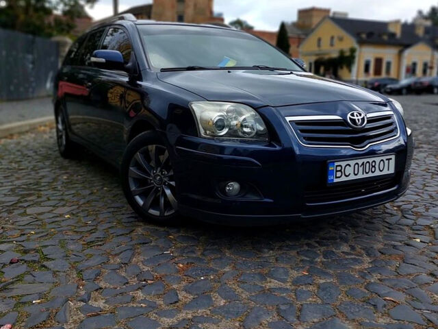 Синий Тойота Авенсис, объемом двигателя 2.2 л и пробегом 350 тыс. км за 6100 $, фото 1 на Automoto.ua