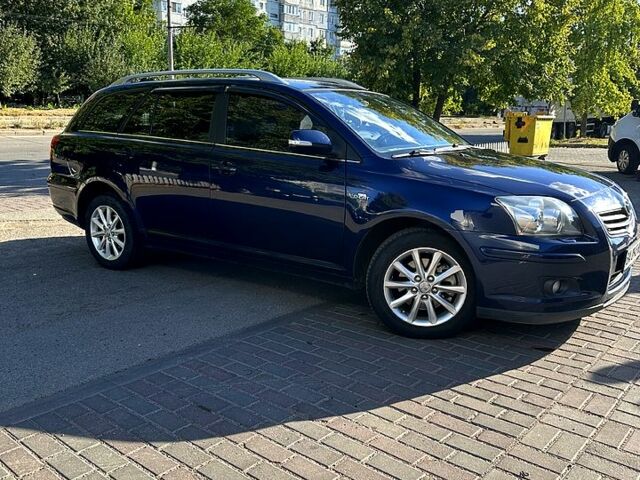 Синий Тойота Авенсис, объемом двигателя 2.2 л и пробегом 265 тыс. км за 6100 $, фото 1 на Automoto.ua