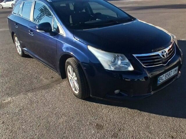 Синий Тойота Авенсис, объемом двигателя 2 л и пробегом 287 тыс. км за 8200 $, фото 1 на Automoto.ua