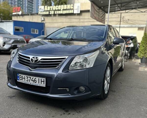 Синий Тойота Авенсис, объемом двигателя 2.23 л и пробегом 261 тыс. км за 10200 $, фото 1 на Automoto.ua