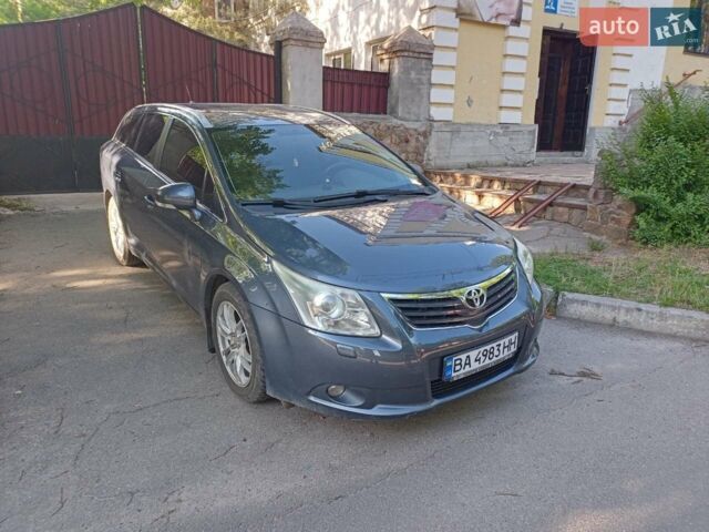 Синій Тойота Авенсіс, об'ємом двигуна 1.6 л та пробігом 282 тис. км за 7800 $, фото 1 на Automoto.ua