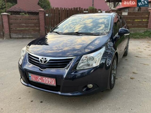 Синій Тойота Авенсіс, об'ємом двигуна 2.2 л та пробігом 242 тис. км за 8800 $, фото 1 на Automoto.ua