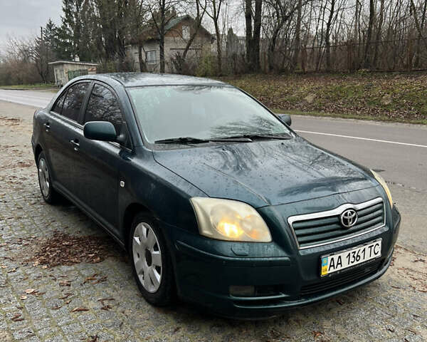 Зелений Тойота Авенсіс, об'ємом двигуна 1.8 л та пробігом 316 тис. км за 3500 $, фото 1 на Automoto.ua