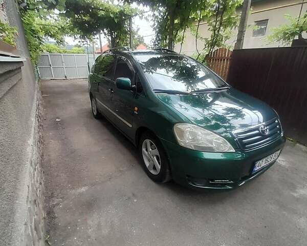 Зелений Тойота Авенсіс, об'ємом двигуна 2 л та пробігом 380 тис. км за 4200 $, фото 1 на Automoto.ua