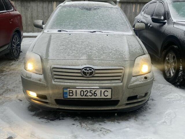 Зеленый Тойота Авенсис, объемом двигателя 1.8 л и пробегом 348 тыс. км за 3500 $, фото 1 на Automoto.ua