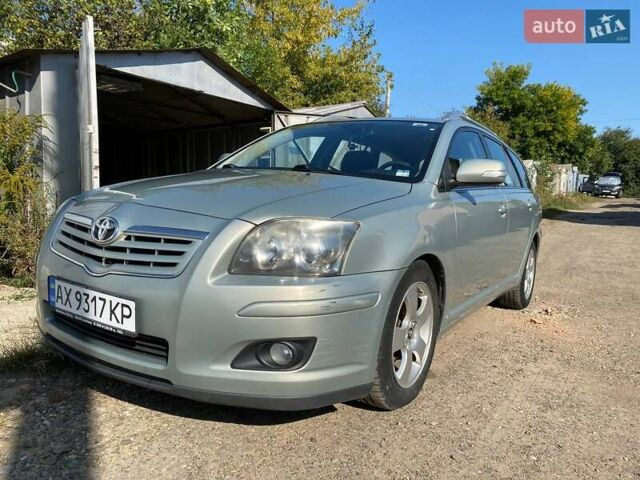 Зелений Тойота Авенсіс, об'ємом двигуна 1.79 л та пробігом 235 тис. км за 7200 $, фото 1 на Automoto.ua