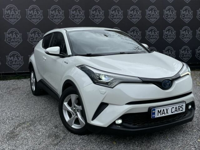 Білий Тойота C-HR, об'ємом двигуна 1.8 л та пробігом 70 тис. км за 22500 $, фото 1 на Automoto.ua