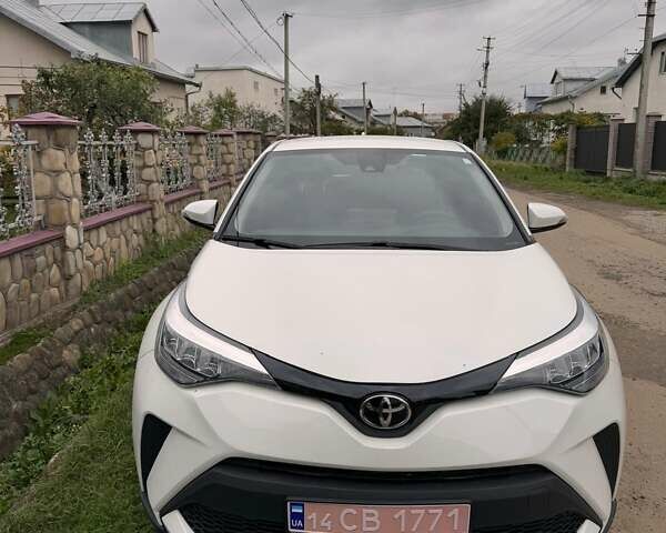 Білий Тойота C-HR, об'ємом двигуна 2 л та пробігом 91 тис. км за 19900 $, фото 1 на Automoto.ua