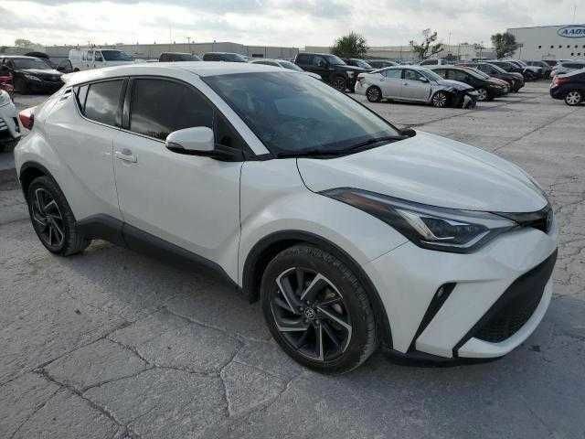 Белый Тойота C-HR, объемом двигателя 2 л и пробегом 42 тыс. км за 7800 $, фото 1 на Automoto.ua