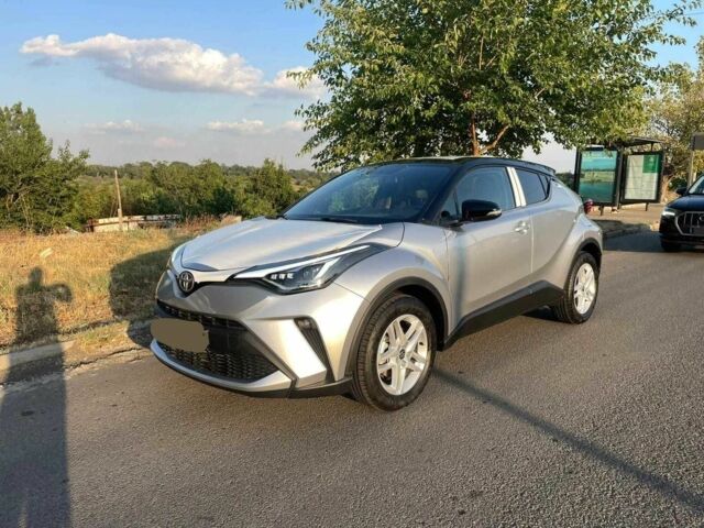 Белый Тойота C-HR, объемом двигателя 1.2 л и пробегом 100 тыс. км за 9100 $, фото 1 на Automoto.ua