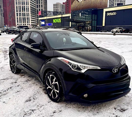 Черный Тойота C-HR, объемом двигателя 2 л и пробегом 131 тыс. км за 18700 $, фото 1 на Automoto.ua