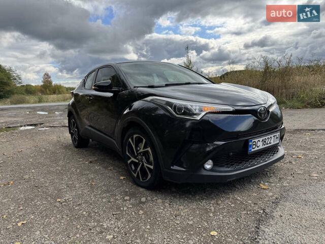Черный Тойота C-HR, объемом двигателя 2 л и пробегом 71 тыс. км за 18700 $, фото 1 на Automoto.ua
