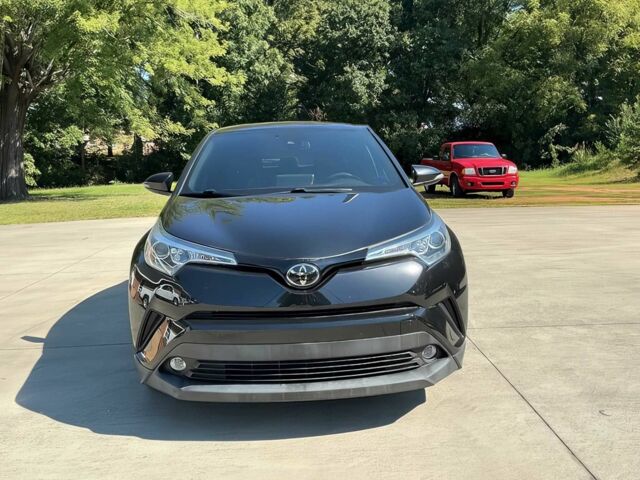 Черный Тойота C-HR, объемом двигателя 2 л и пробегом 47 тыс. км за 9800 $, фото 1 на Automoto.ua