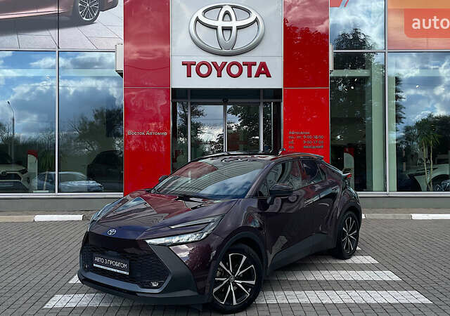 Фиолетовый Тойота C-HR, объемом двигателя 1.99 л и пробегом 34 тыс. км за 33788 $, фото 1 на Automoto.ua