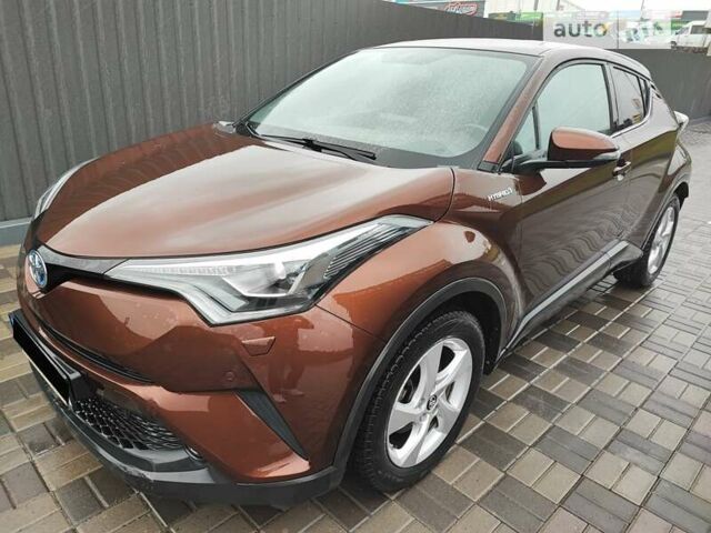 Коричневий Тойота C-HR, об'ємом двигуна 1.8 л та пробігом 65 тис. км за 24900 $, фото 1 на Automoto.ua