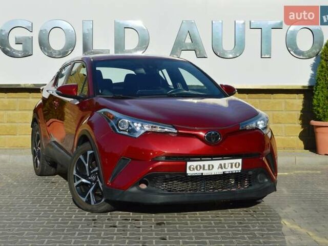 Красный Тойота C-HR, объемом двигателя 1.99 л и пробегом 99 тыс. км за 15500 $, фото 1 на Automoto.ua
