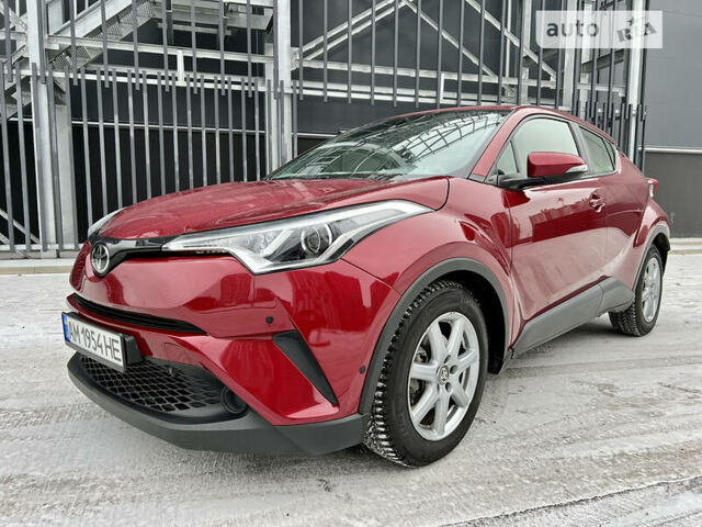 Червоний Тойота C-HR, об'ємом двигуна 2 л та пробігом 42 тис. км за 20999 $, фото 1 на Automoto.ua