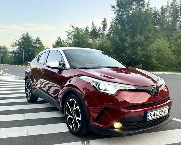 Красный Тойота C-HR, объемом двигателя 1.99 л и пробегом 67 тыс. км за 19750 $, фото 1 на Automoto.ua