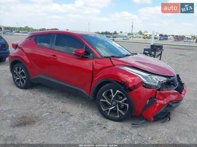 Червоний Тойота C-HR, об'ємом двигуна 2 л та пробігом 79 тис. км за 17500 $, фото 1 на Automoto.ua