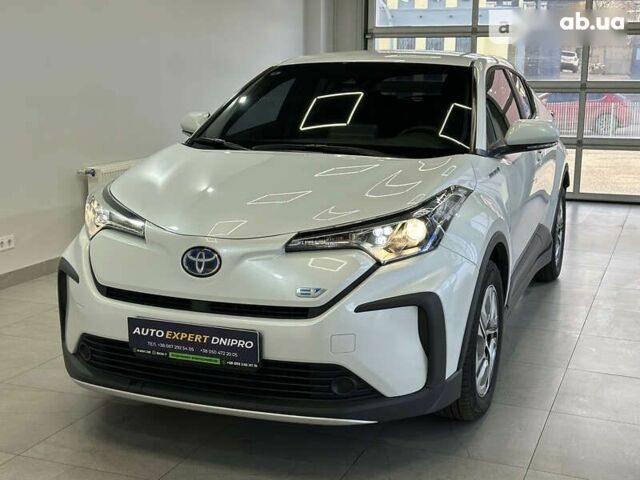 Тойота C-HR, об'ємом двигуна 0 л та пробігом 54 тис. км за 22500 $, фото 1 на Automoto.ua