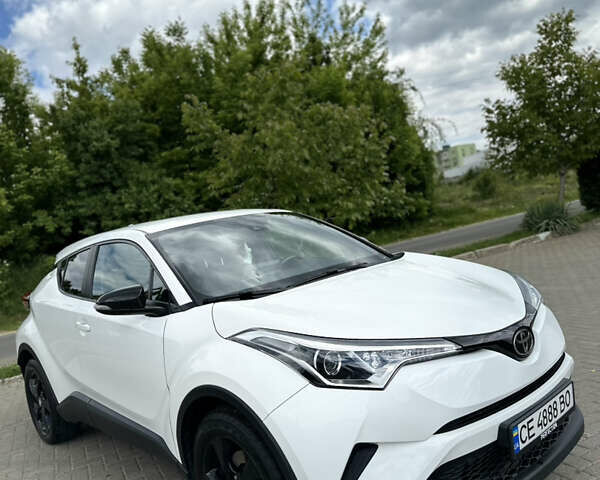 Тойота C-HR, объемом двигателя 1.2 л и пробегом 71 тыс. км за 19200 $, фото 1 на Automoto.ua