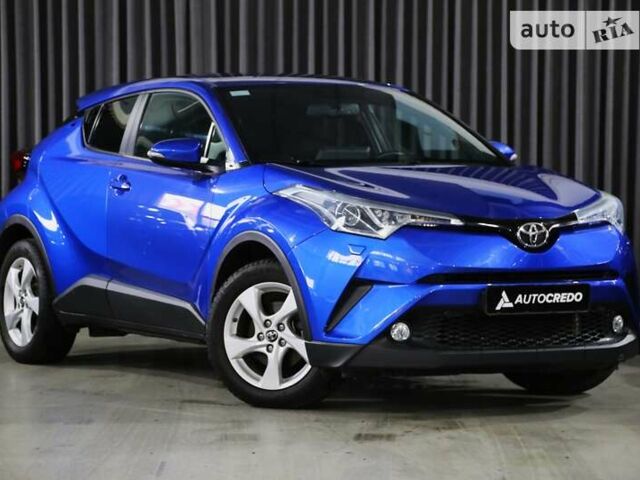 Тойота C-HR, объемом двигателя 1.2 л и пробегом 62 тыс. км за 18700 $, фото 1 на Automoto.ua