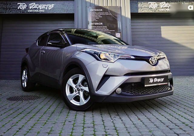 Тойота C-HR, об'ємом двигуна 1.2 л та пробігом 89 тис. км за 18500 $, фото 1 на Automoto.ua