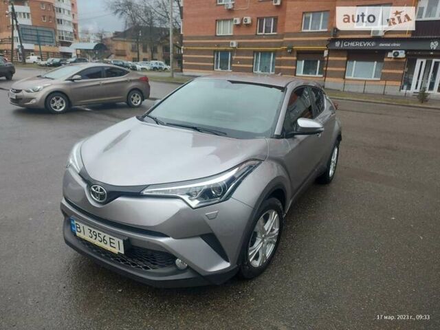 Тойота C-HR, объемом двигателя 1.2 л и пробегом 41 тыс. км за 23500 $, фото 1 на Automoto.ua