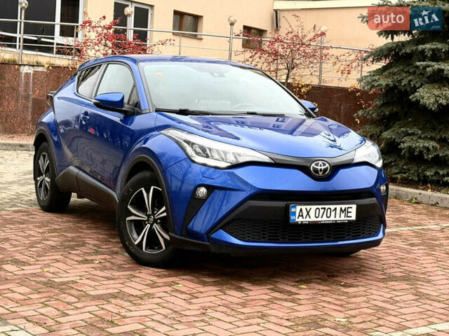 Тойота C-HR, объемом двигателя 1.2 л и пробегом 138 тыс. км за 19500 $, фото 1 на Automoto.ua
