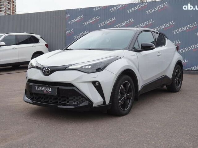 Тойота C-HR, объемом двигателя 2 л и пробегом 26 тыс. км за 31900 $, фото 1 на Automoto.ua