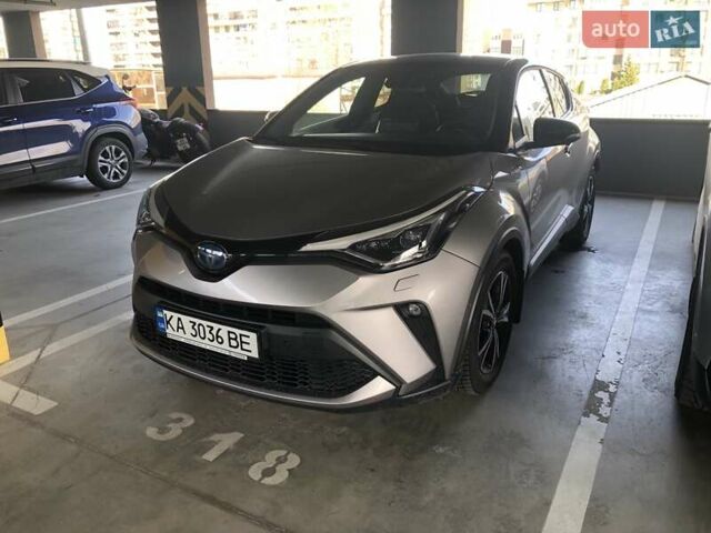 Тойота C-HR, объемом двигателя 1.99 л и пробегом 29 тыс. км за 32000 $, фото 1 на Automoto.ua