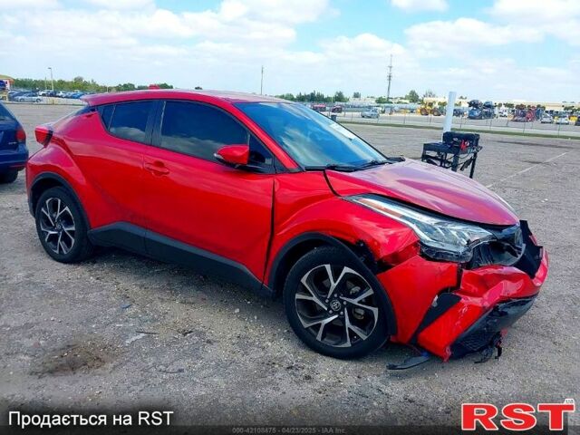 Тойота C-HR, объемом двигателя 2 л и пробегом 80 тыс. км за 17500 $, фото 1 на Automoto.ua