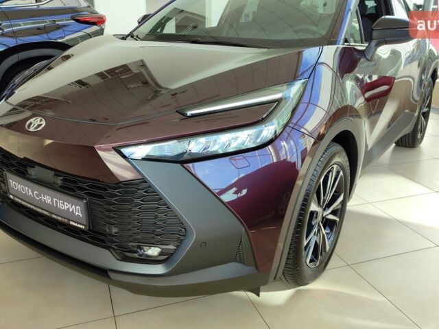 купити нове авто Тойота C-HR 2024 року від офіційного дилера Тойота Центр Чернігів «Соллі-Плюс» Тойота фото