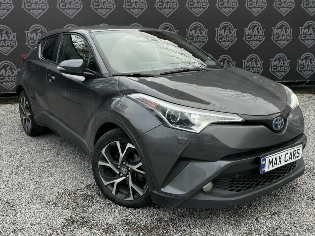 Серый Тойота C-HR, объемом двигателя 1.8 л и пробегом 83 тыс. км за 16900 $, фото 1 на Automoto.ua