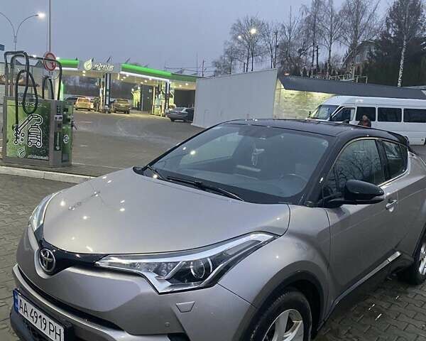 Сірий Тойота C-HR, об'ємом двигуна 1.2 л та пробігом 42 тис. км за 22250 $, фото 1 на Automoto.ua