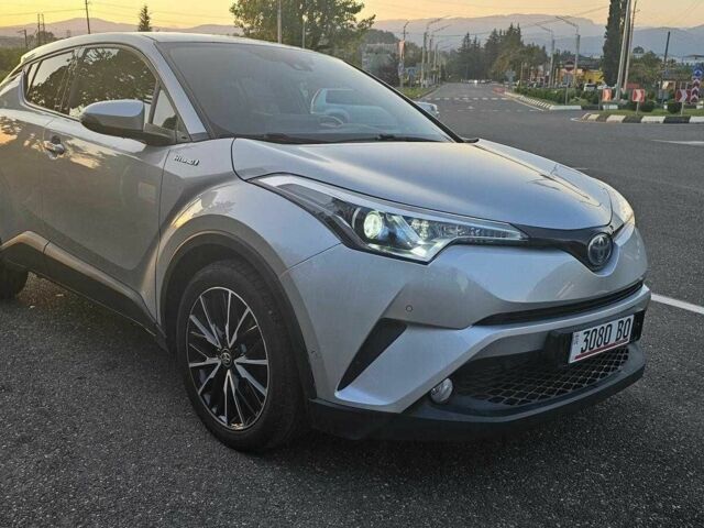 Сірий Тойота C-HR, об'ємом двигуна 1.8 л та пробігом 34 тис. км за 12300 $, фото 1 на Automoto.ua