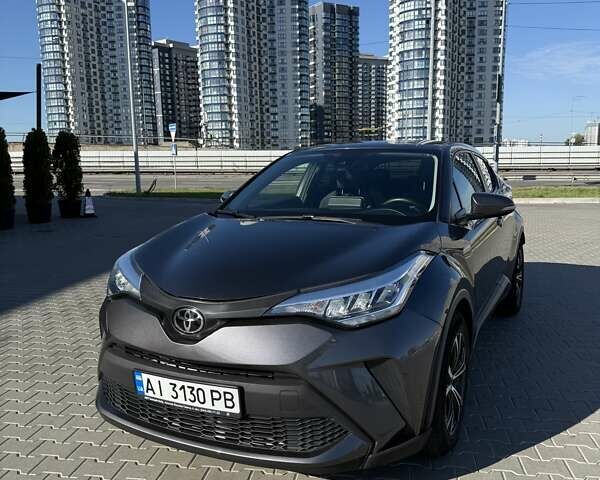 Сірий Тойота C-HR, об'ємом двигуна 1.99 л та пробігом 56 тис. км за 21500 $, фото 1 на Automoto.ua