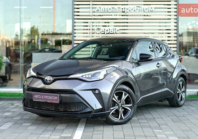 Сірий Тойота C-HR, об'ємом двигуна 1.99 л та пробігом 28 тис. км за 28895 $, фото 1 на Automoto.ua