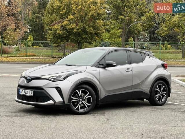 Сірий Тойота C-HR, об'ємом двигуна 2 л та пробігом 49 тис. км за 28700 $, фото 1 на Automoto.ua