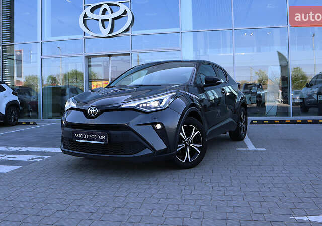 Сірий Тойота C-HR, об'ємом двигуна 1.2 л та пробігом 91 тис. км за 24000 $, фото 1 на Automoto.ua