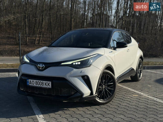 Сірий Тойота C-HR, об'ємом двигуна 2 л та пробігом 46 тис. км за 33000 $, фото 1 на Automoto.ua