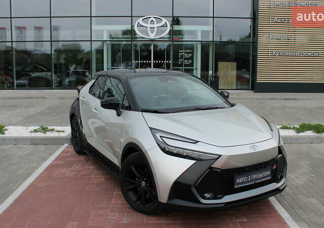 Серый Тойота C-HR, объемом двигателя 1.99 л и пробегом 2 тыс. км за 42300 $, фото 1 на Automoto.ua