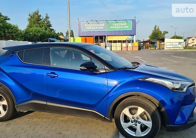 Синій Тойота C-HR, об'ємом двигуна 1.2 л та пробігом 78 тис. км за 21500 $, фото 1 на Automoto.ua