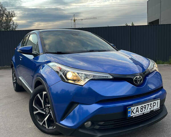 Синій Тойота C-HR, об'ємом двигуна 1.99 л та пробігом 126 тис. км за 17499 $, фото 1 на Automoto.ua