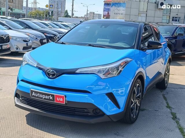 Синий Тойота C-HR, объемом двигателя 2 л и пробегом 80 тыс. км за 17790 $, фото 1 на Automoto.ua