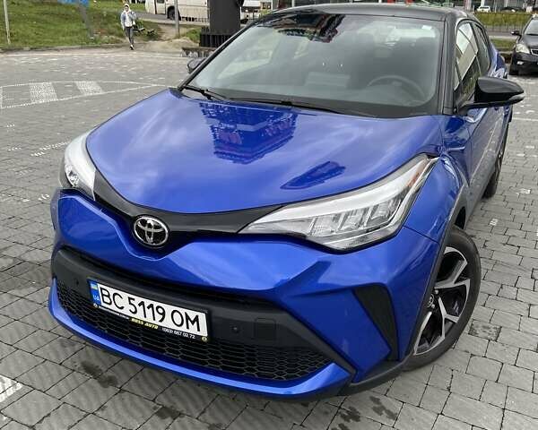 Синий Тойота C-HR, объемом двигателя 2 л и пробегом 5 тыс. км за 21400 $, фото 1 на Automoto.ua