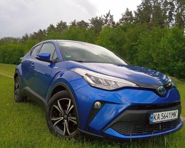 Синій Тойота C-HR, об'ємом двигуна 1.8 л та пробігом 90 тис. км за 24400 $, фото 1 на Automoto.ua