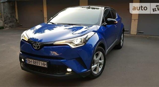 Синій Тойота C-HR, об'ємом двигуна 1.2 л та пробігом 21 тис. км за 30500 $, фото 1 на Automoto.ua