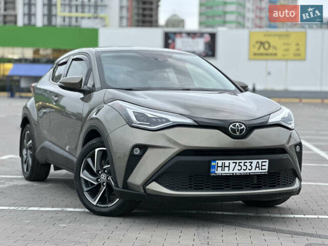 Зелений Тойота C-HR, об'ємом двигуна 1.99 л та пробігом 59 тис. км за 22700 $, фото 1 на Automoto.ua