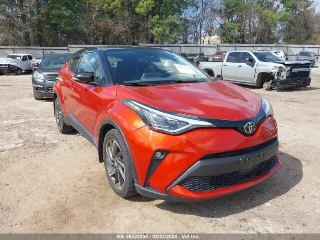 Оранжевый Тойота C-HR, объемом двигателя 2 л и пробегом 17 тыс. км за 6500 $, фото 1 на Automoto.ua